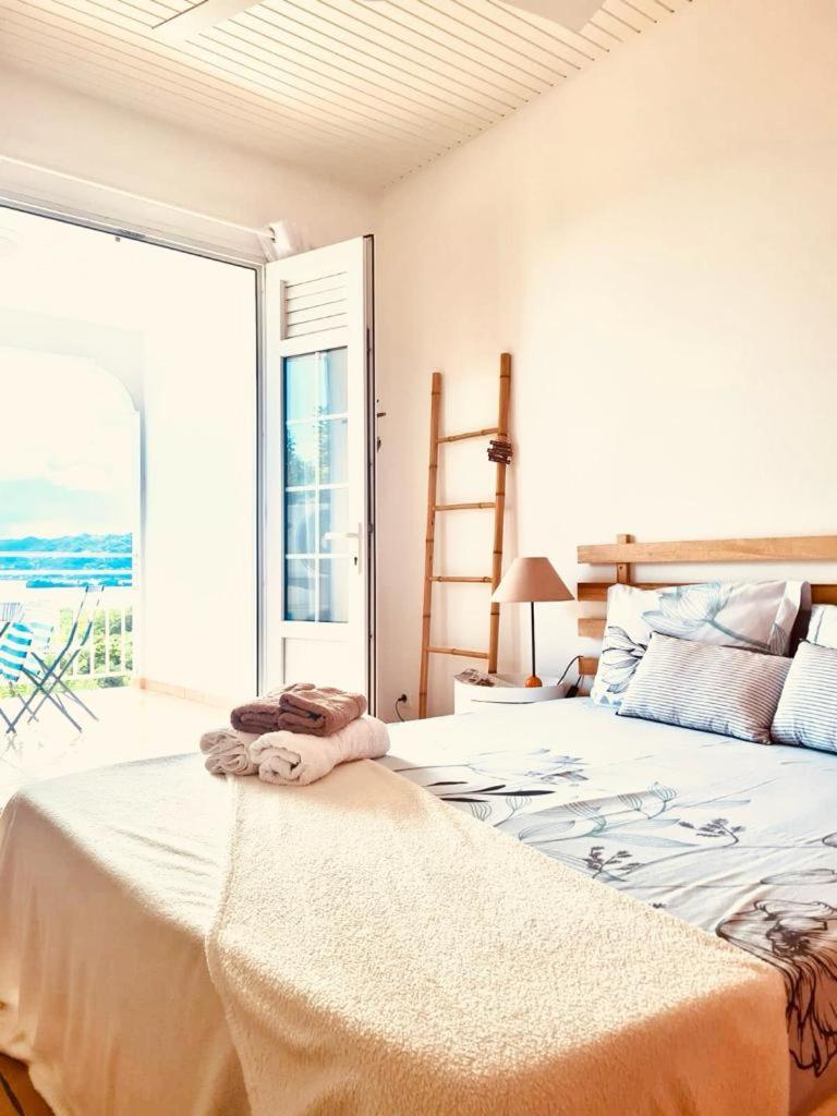Villa Avec Vue T2 A T5 Duo De La Baie Льо Робер Екстериор снимка